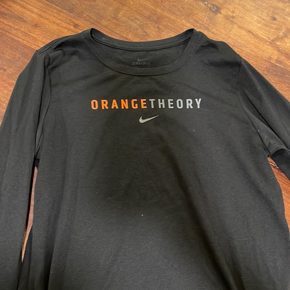 OrangeTheory coach womens long sleeve size M